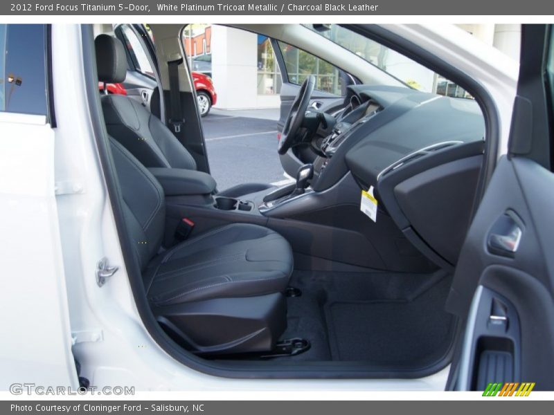  2012 Focus Titanium 5-Door Charcoal Black Leather Interior