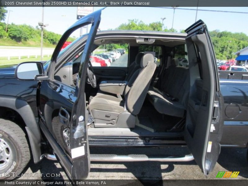 Black / Dark Charcoal 2005 Chevrolet Silverado 2500HD LS Extended Cab 4x4