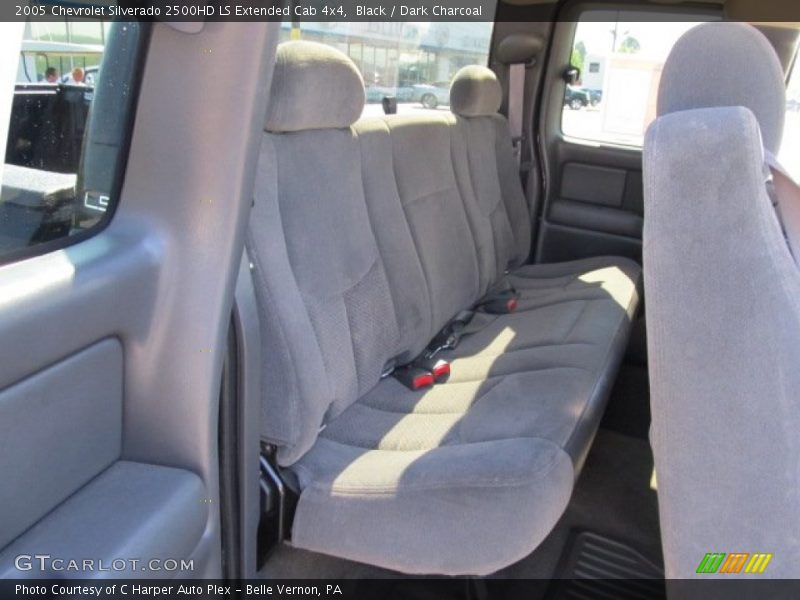 Black / Dark Charcoal 2005 Chevrolet Silverado 2500HD LS Extended Cab 4x4