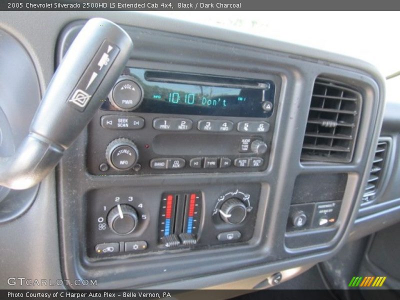 Black / Dark Charcoal 2005 Chevrolet Silverado 2500HD LS Extended Cab 4x4