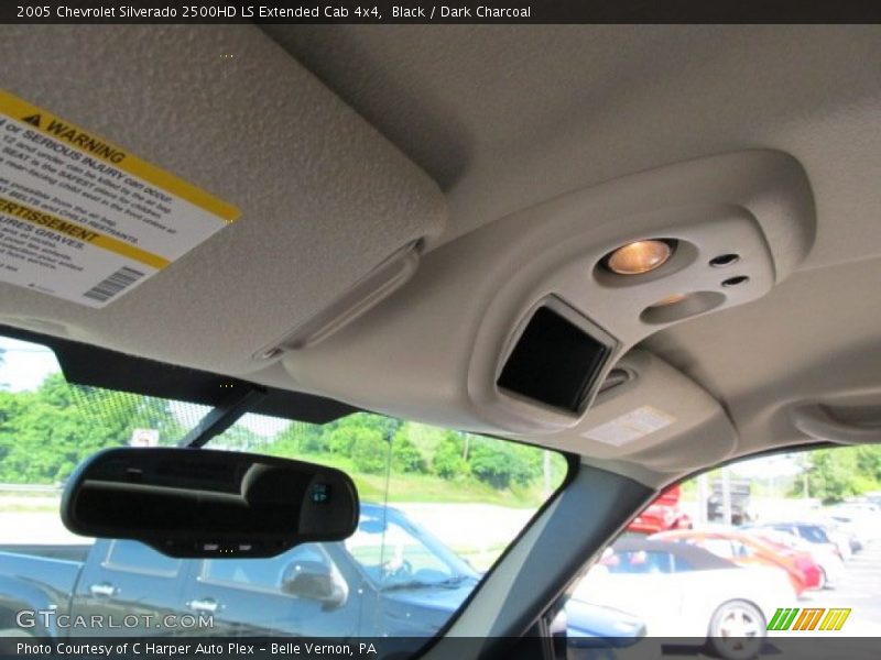 Black / Dark Charcoal 2005 Chevrolet Silverado 2500HD LS Extended Cab 4x4