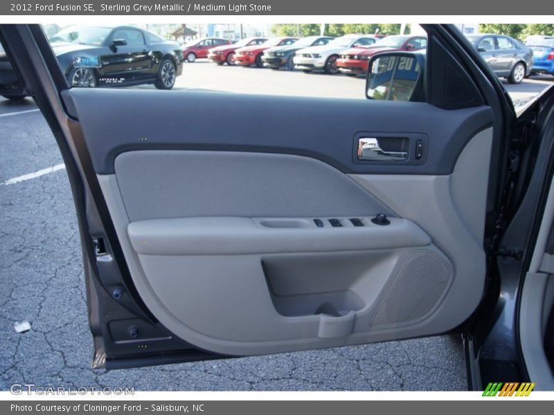 Door Panel of 2012 Fusion SE