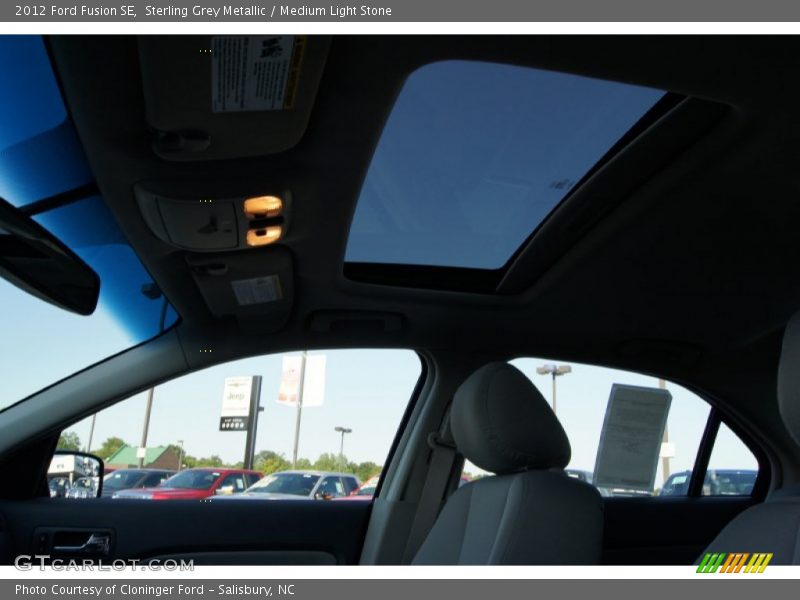 Sterling Grey Metallic / Medium Light Stone 2012 Ford Fusion SE