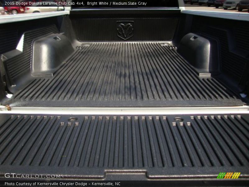 Bright White / Medium Slate Gray 2005 Dodge Dakota Laramie Club Cab 4x4