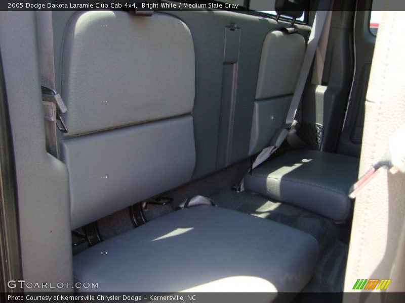Bright White / Medium Slate Gray 2005 Dodge Dakota Laramie Club Cab 4x4
