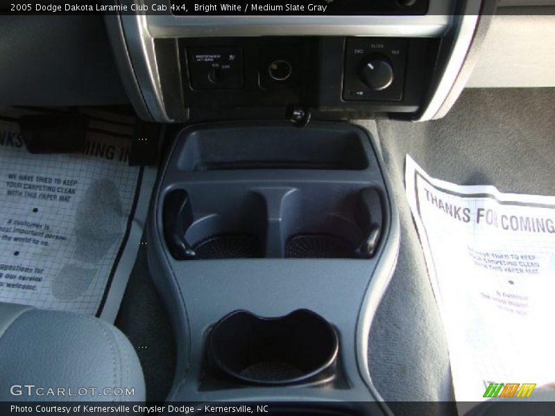 Bright White / Medium Slate Gray 2005 Dodge Dakota Laramie Club Cab 4x4