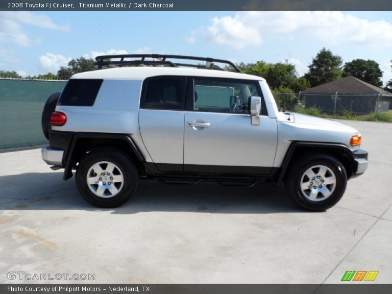 Titanium Metallic / Dark Charcoal 2008 Toyota FJ Cruiser