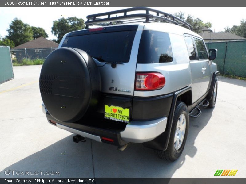 Titanium Metallic / Dark Charcoal 2008 Toyota FJ Cruiser