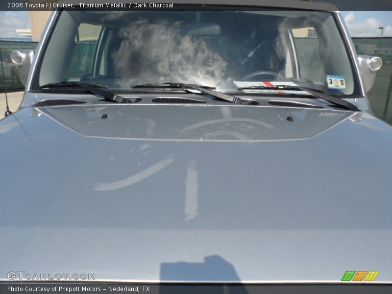 Titanium Metallic / Dark Charcoal 2008 Toyota FJ Cruiser