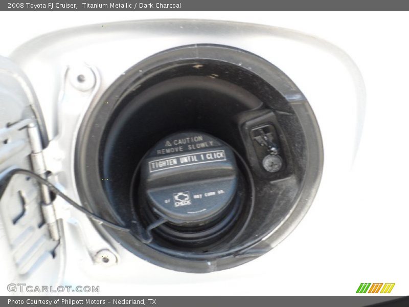 Titanium Metallic / Dark Charcoal 2008 Toyota FJ Cruiser