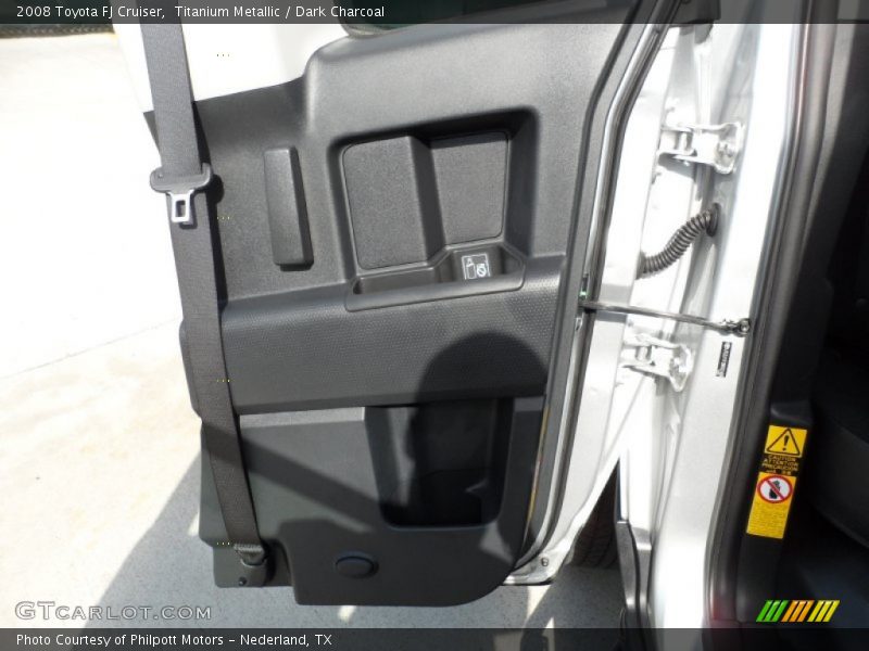 Titanium Metallic / Dark Charcoal 2008 Toyota FJ Cruiser