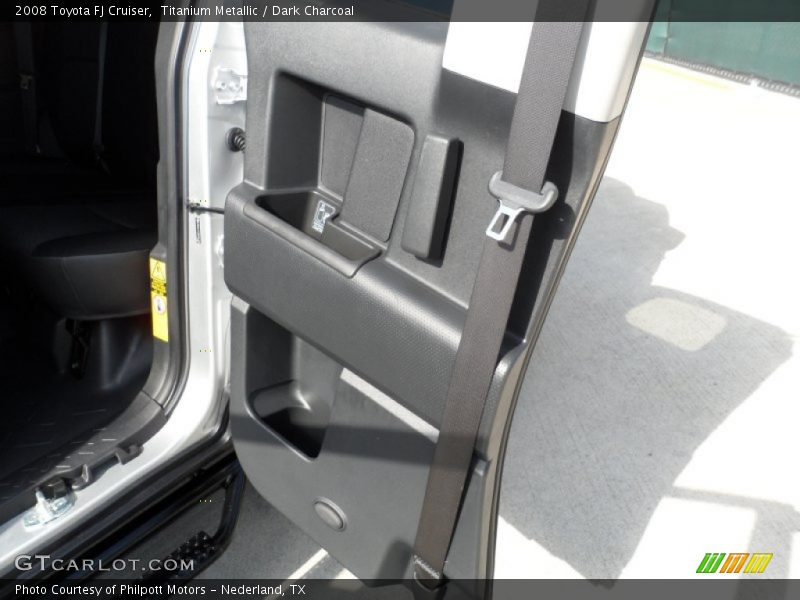 Titanium Metallic / Dark Charcoal 2008 Toyota FJ Cruiser