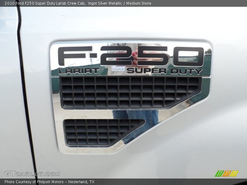  2010 F250 Super Duty Lariat Crew Cab Logo
