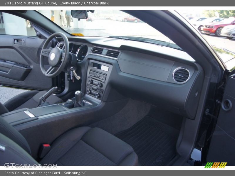 Ebony Black / Charcoal Black 2011 Ford Mustang GT Coupe