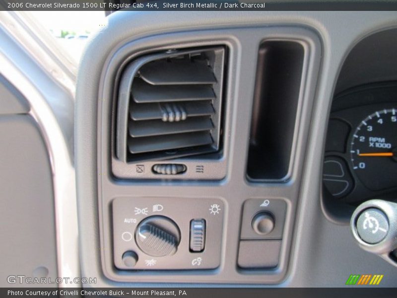 Silver Birch Metallic / Dark Charcoal 2006 Chevrolet Silverado 1500 LT Regular Cab 4x4