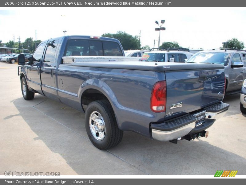 Medium Wedgewood Blue Metallic / Medium Flint 2006 Ford F250 Super Duty XLT Crew Cab