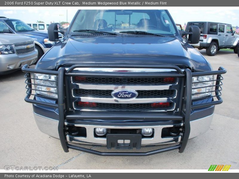 Medium Wedgewood Blue Metallic / Medium Flint 2006 Ford F250 Super Duty XLT Crew Cab