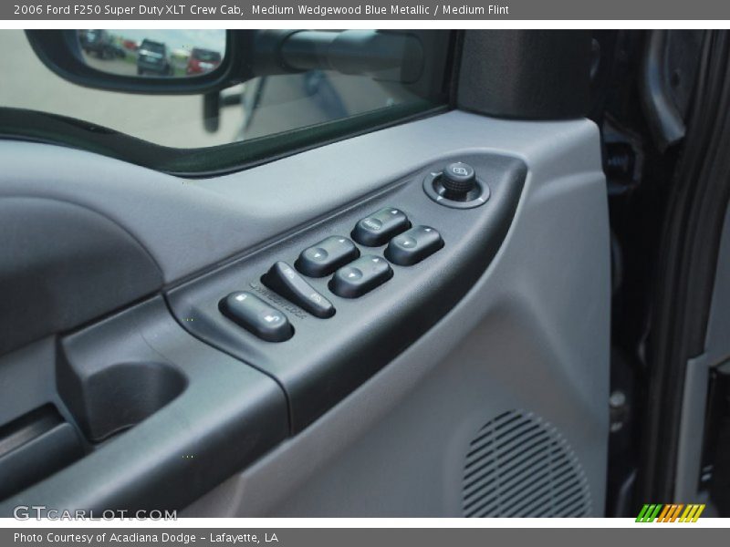 Medium Wedgewood Blue Metallic / Medium Flint 2006 Ford F250 Super Duty XLT Crew Cab