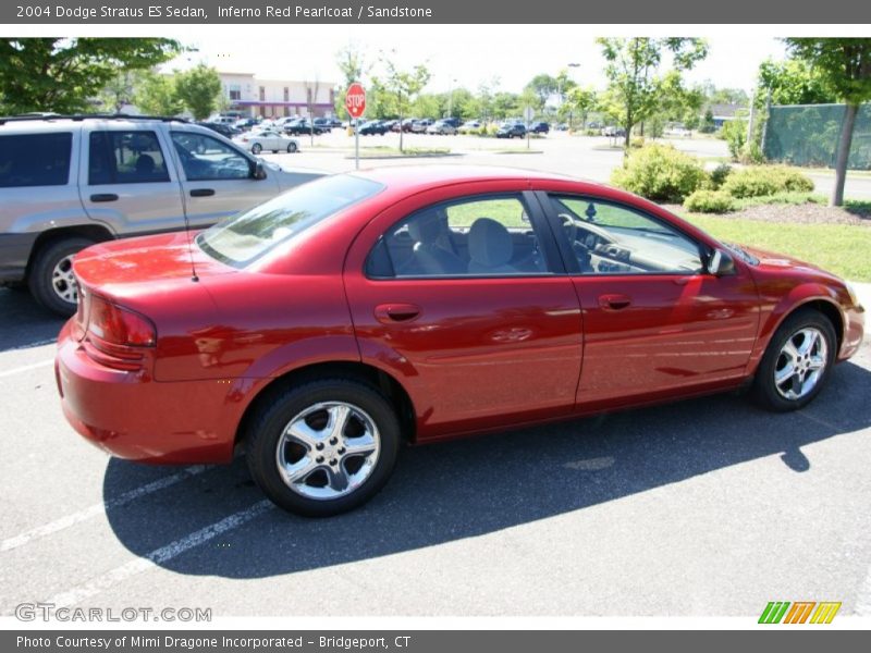 Inferno Red Pearlcoat / Sandstone 2004 Dodge Stratus ES Sedan