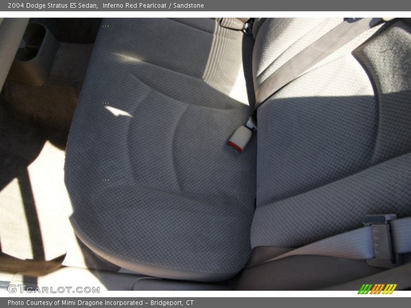 Inferno Red Pearlcoat / Sandstone 2004 Dodge Stratus ES Sedan
