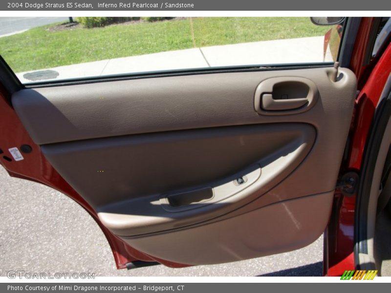 Inferno Red Pearlcoat / Sandstone 2004 Dodge Stratus ES Sedan