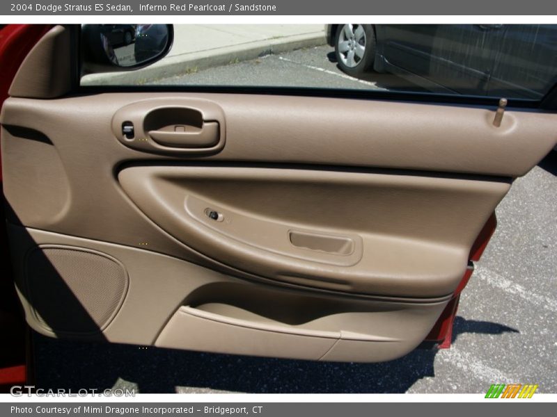 Inferno Red Pearlcoat / Sandstone 2004 Dodge Stratus ES Sedan