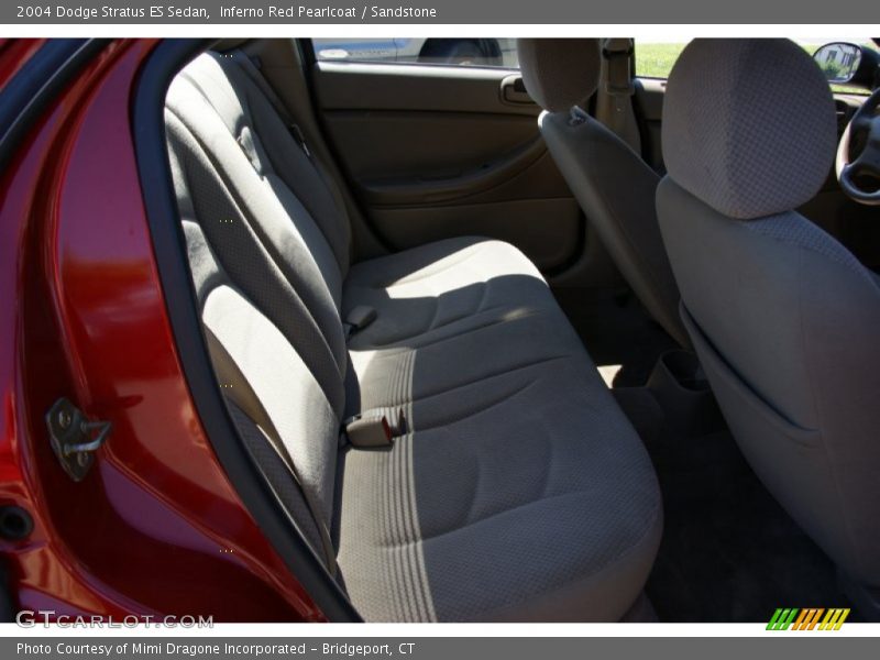 Inferno Red Pearlcoat / Sandstone 2004 Dodge Stratus ES Sedan