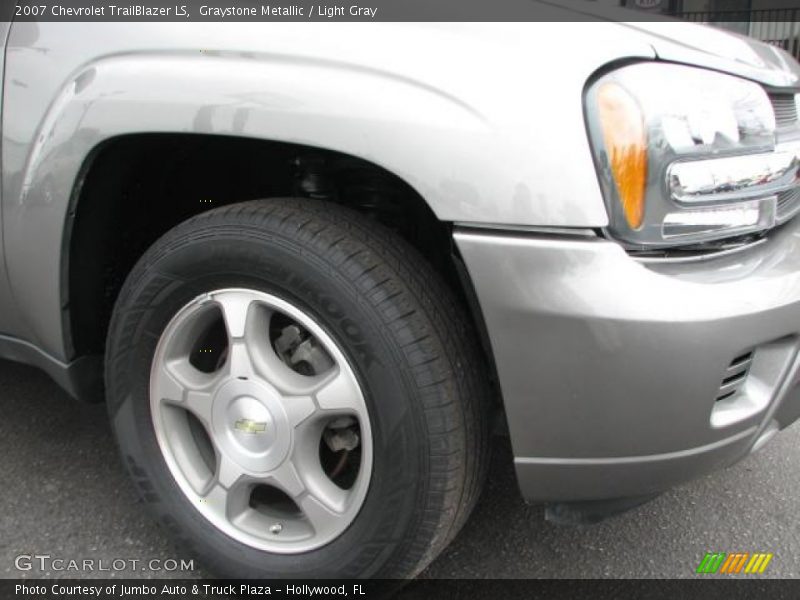 Graystone Metallic / Light Gray 2007 Chevrolet TrailBlazer LS