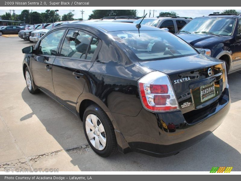 Super Black / Charcoal 2009 Nissan Sentra 2.0