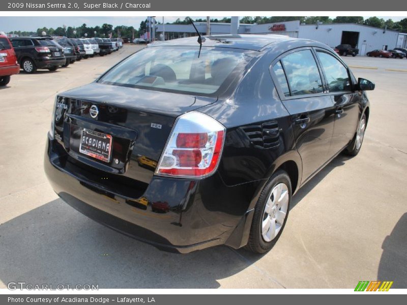 Super Black / Charcoal 2009 Nissan Sentra 2.0