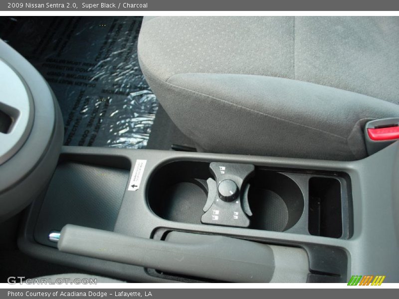 Super Black / Charcoal 2009 Nissan Sentra 2.0