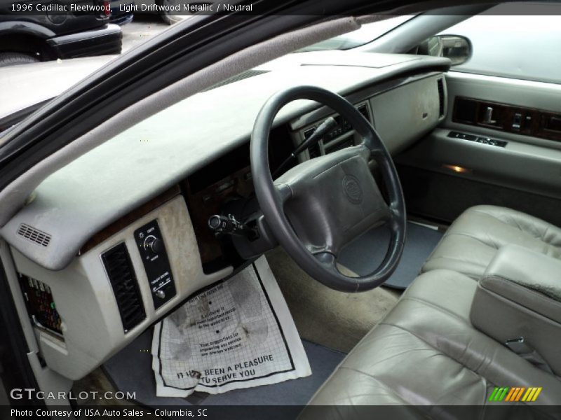 Light Driftwood Metallic / Neutral 1996 Cadillac Fleetwood