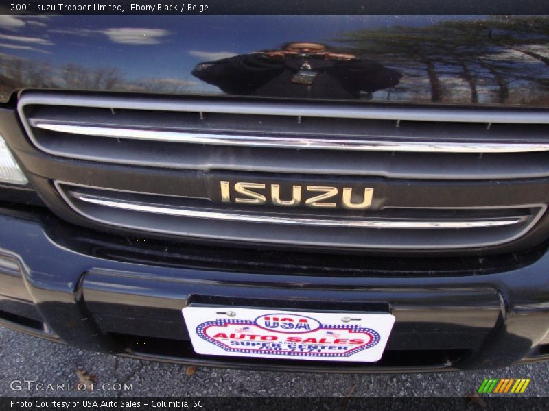 Ebony Black / Beige 2001 Isuzu Trooper Limited