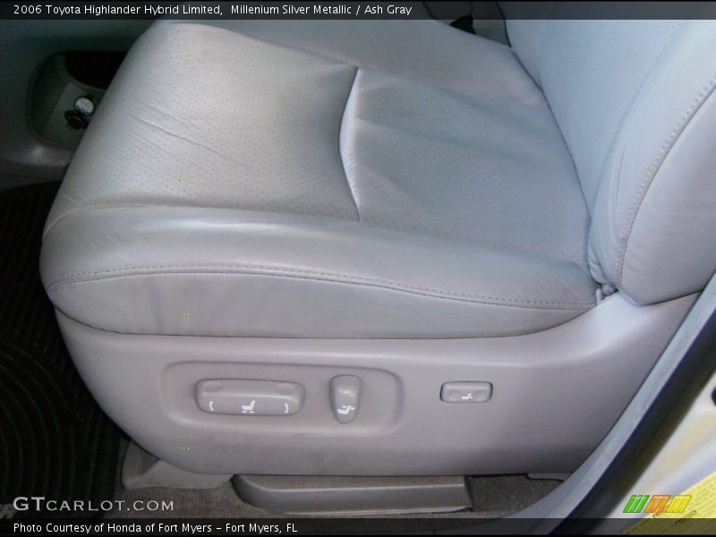 Millenium Silver Metallic / Ash Gray 2006 Toyota Highlander Hybrid Limited