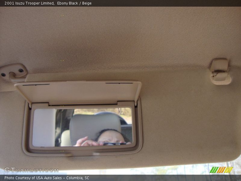Ebony Black / Beige 2001 Isuzu Trooper Limited