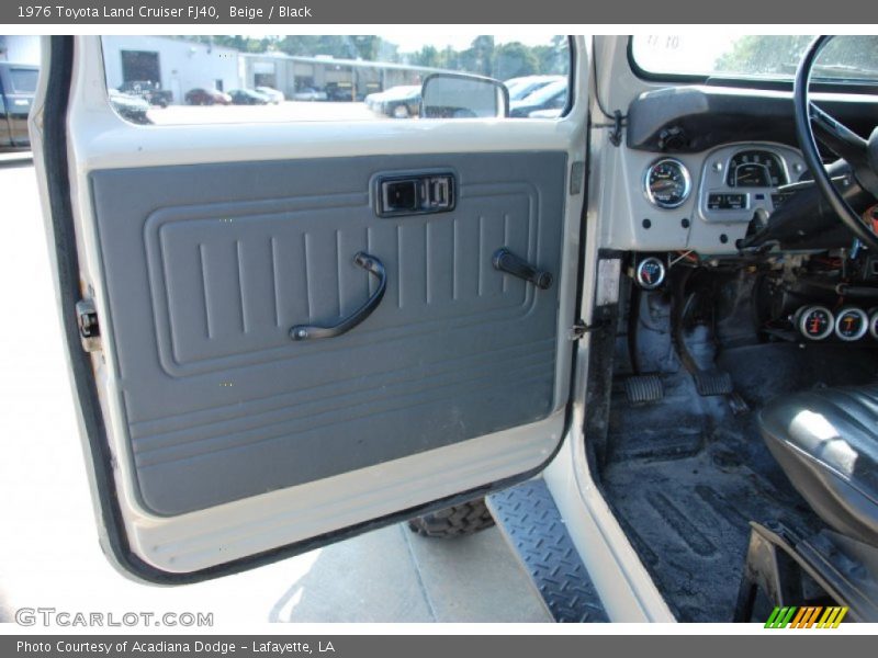 Door Panel of 1976 Land Cruiser FJ40