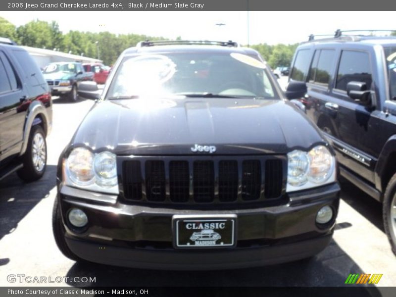 Black / Medium Slate Gray 2006 Jeep Grand Cherokee Laredo 4x4