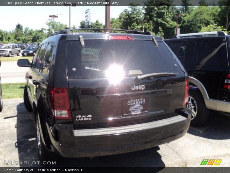 Black / Medium Slate Gray 2006 Jeep Grand Cherokee Laredo 4x4