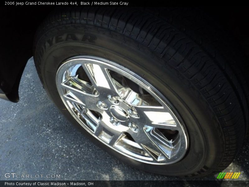 Black / Medium Slate Gray 2006 Jeep Grand Cherokee Laredo 4x4
