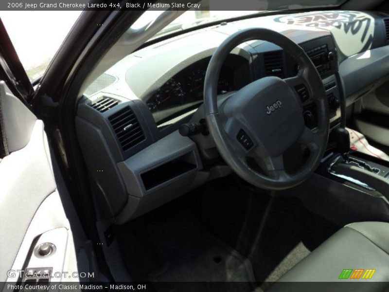 Black / Medium Slate Gray 2006 Jeep Grand Cherokee Laredo 4x4