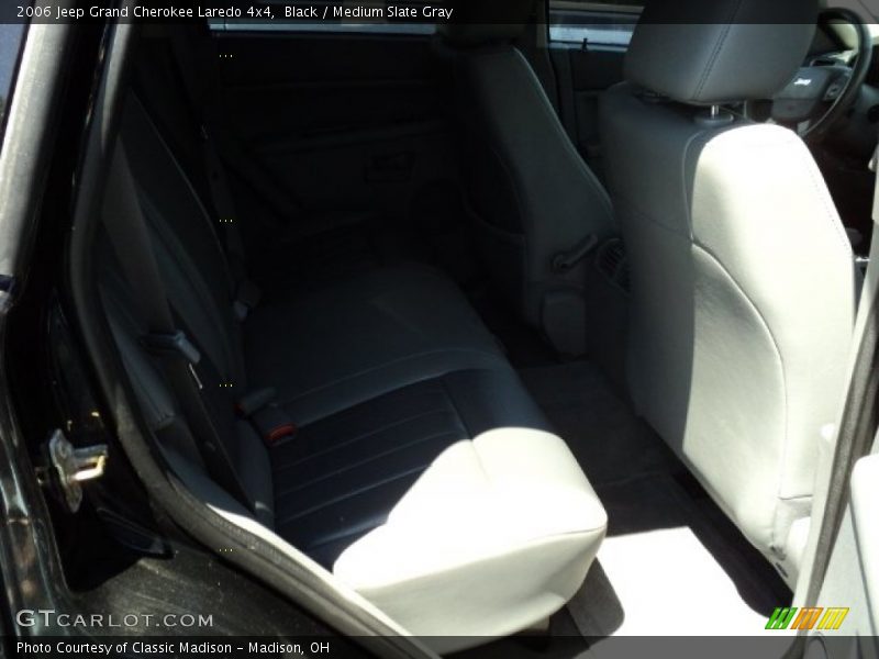 Black / Medium Slate Gray 2006 Jeep Grand Cherokee Laredo 4x4