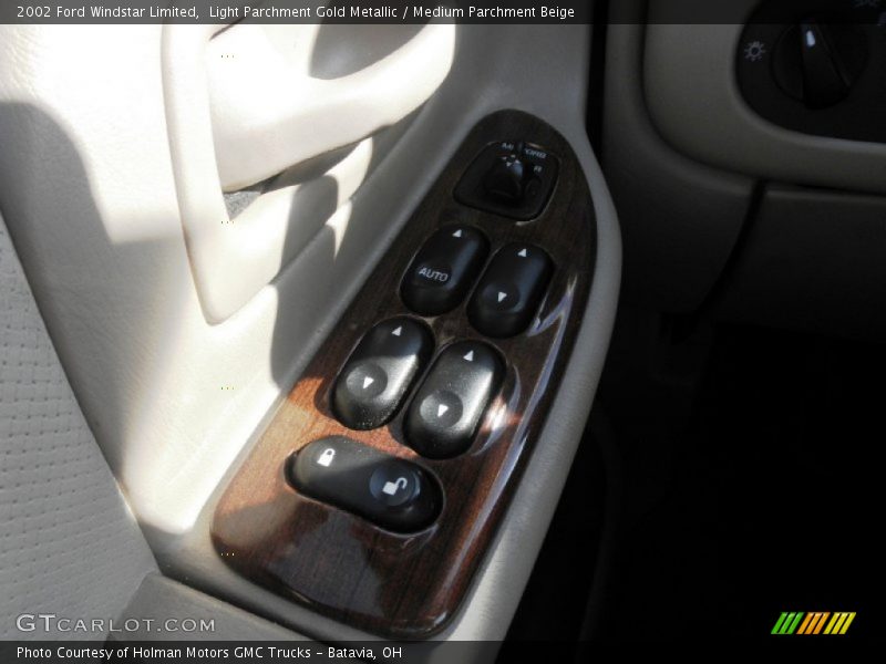 Light Parchment Gold Metallic / Medium Parchment Beige 2002 Ford Windstar Limited