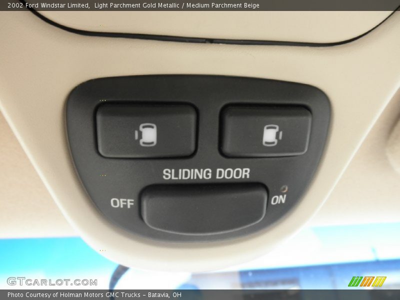Light Parchment Gold Metallic / Medium Parchment Beige 2002 Ford Windstar Limited