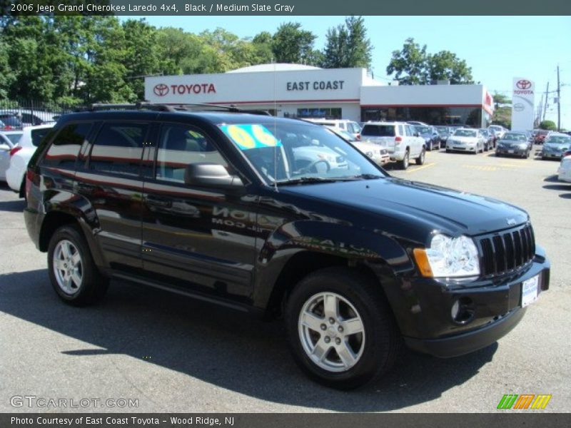 Black / Medium Slate Gray 2006 Jeep Grand Cherokee Laredo 4x4