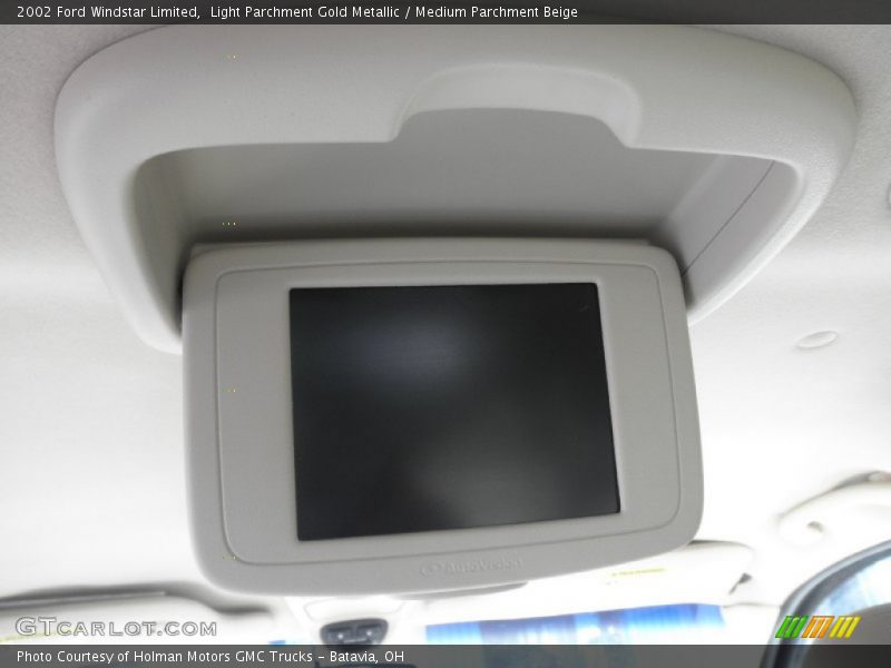 Light Parchment Gold Metallic / Medium Parchment Beige 2002 Ford Windstar Limited