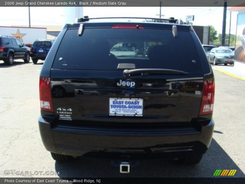 Black / Medium Slate Gray 2006 Jeep Grand Cherokee Laredo 4x4