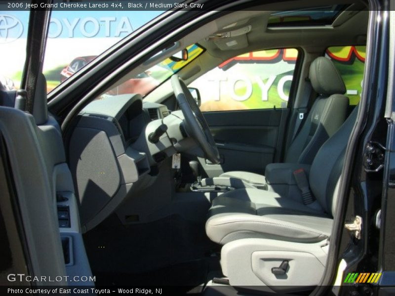 Black / Medium Slate Gray 2006 Jeep Grand Cherokee Laredo 4x4