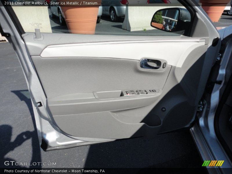 Silver Ice Metallic / Titanium 2011 Chevrolet Malibu LS