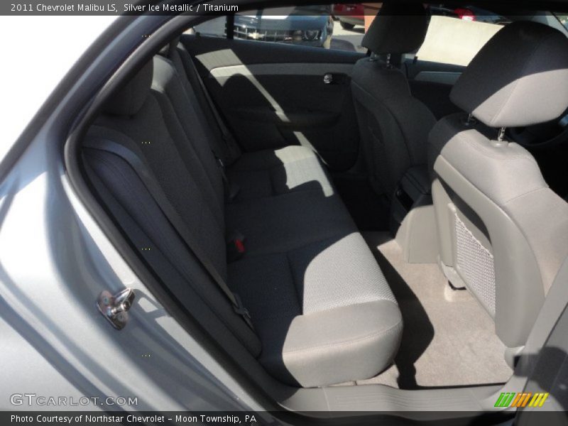 Silver Ice Metallic / Titanium 2011 Chevrolet Malibu LS