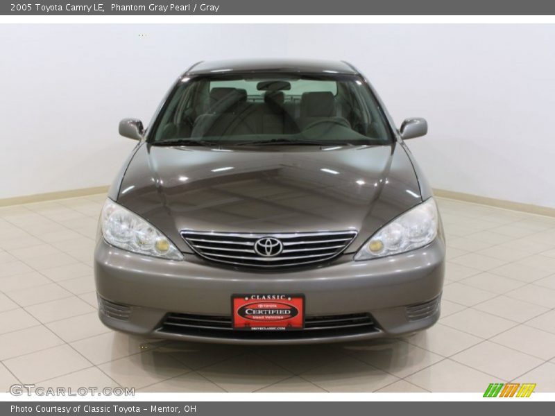 Phantom Gray Pearl / Gray 2005 Toyota Camry LE
